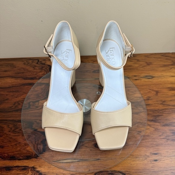 NEW Franco Sarto Dima Sandal in Beige Leather - Picture 4 of 16